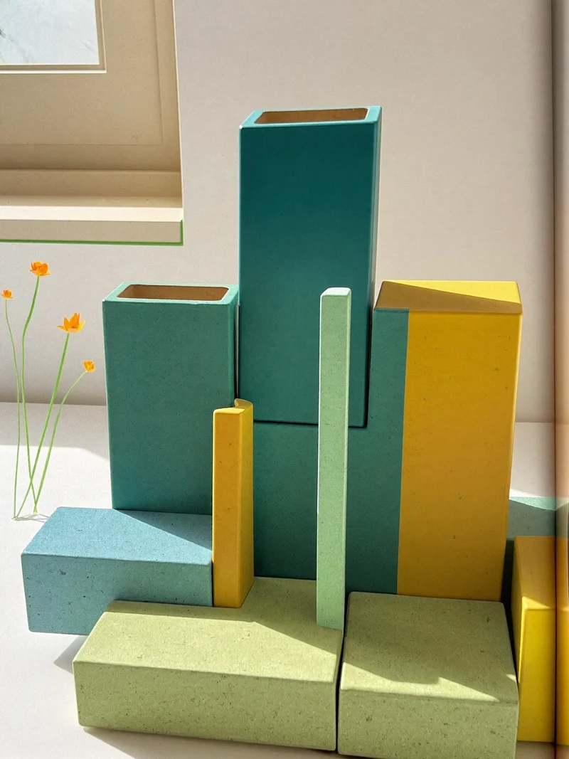 Illustration eines modularen Organizers aus eloxiertem Aluminium